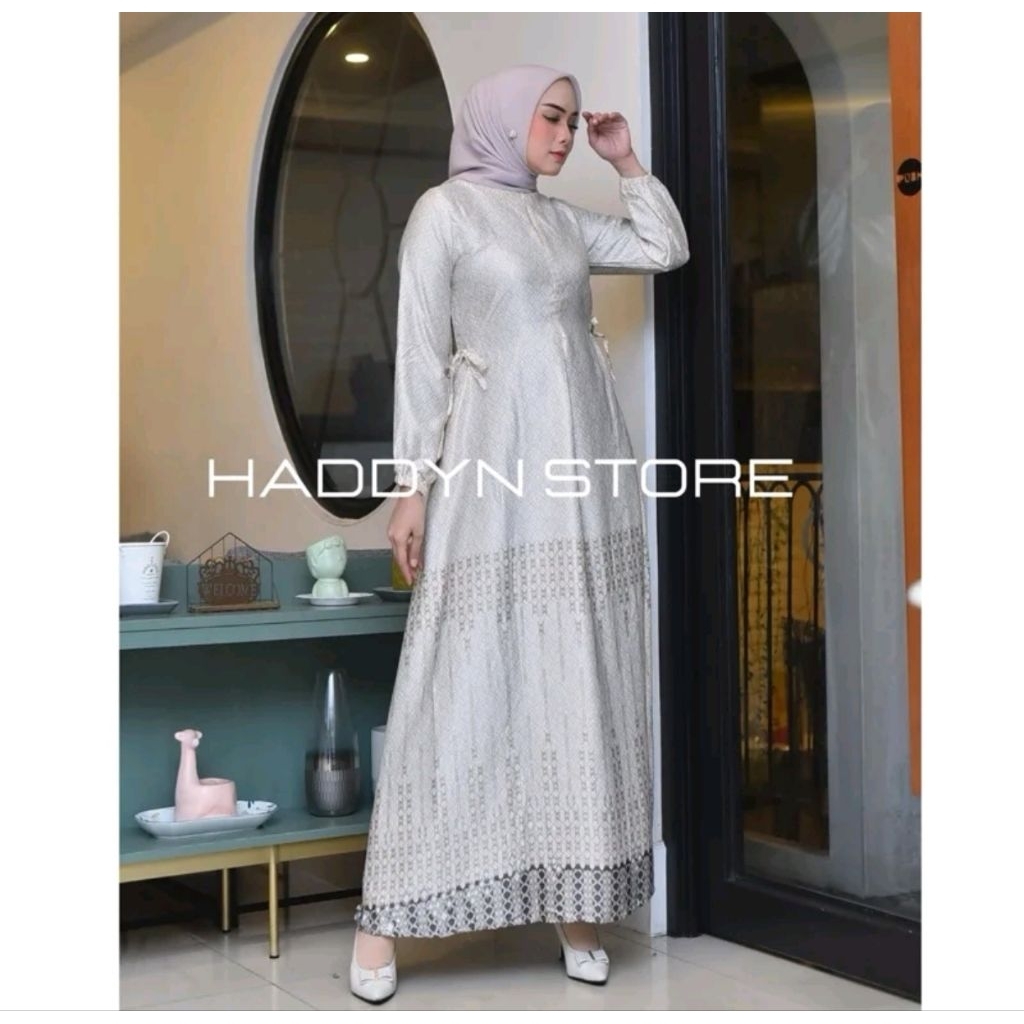 100% BARU Fatiya Dress Ukuran L Warna Calista Ivory Gamis Silk |Gamis Motif Silk IGamis Motif Pesta 