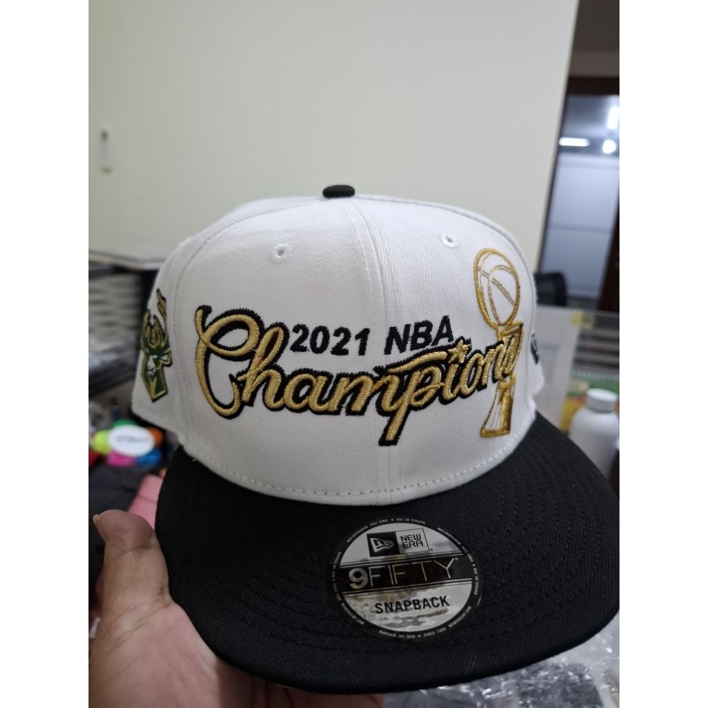 TOPI NEW ERA NBA 2021 NBA CHAMPIONSHIP
