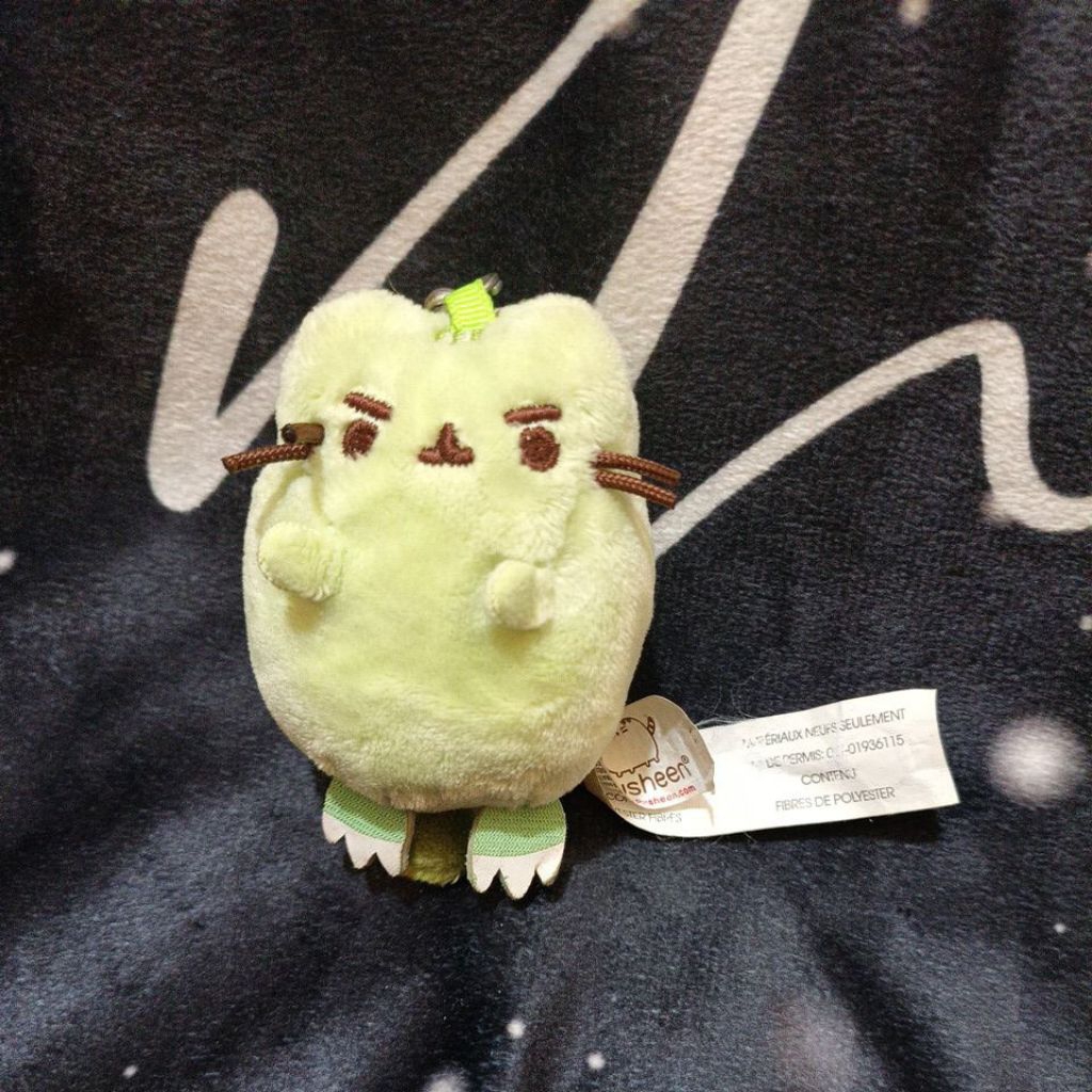 Pusheen Dino Keychain Original