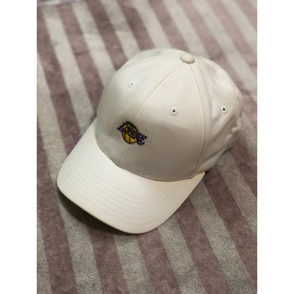 caps nba lakers logo small orgnl second