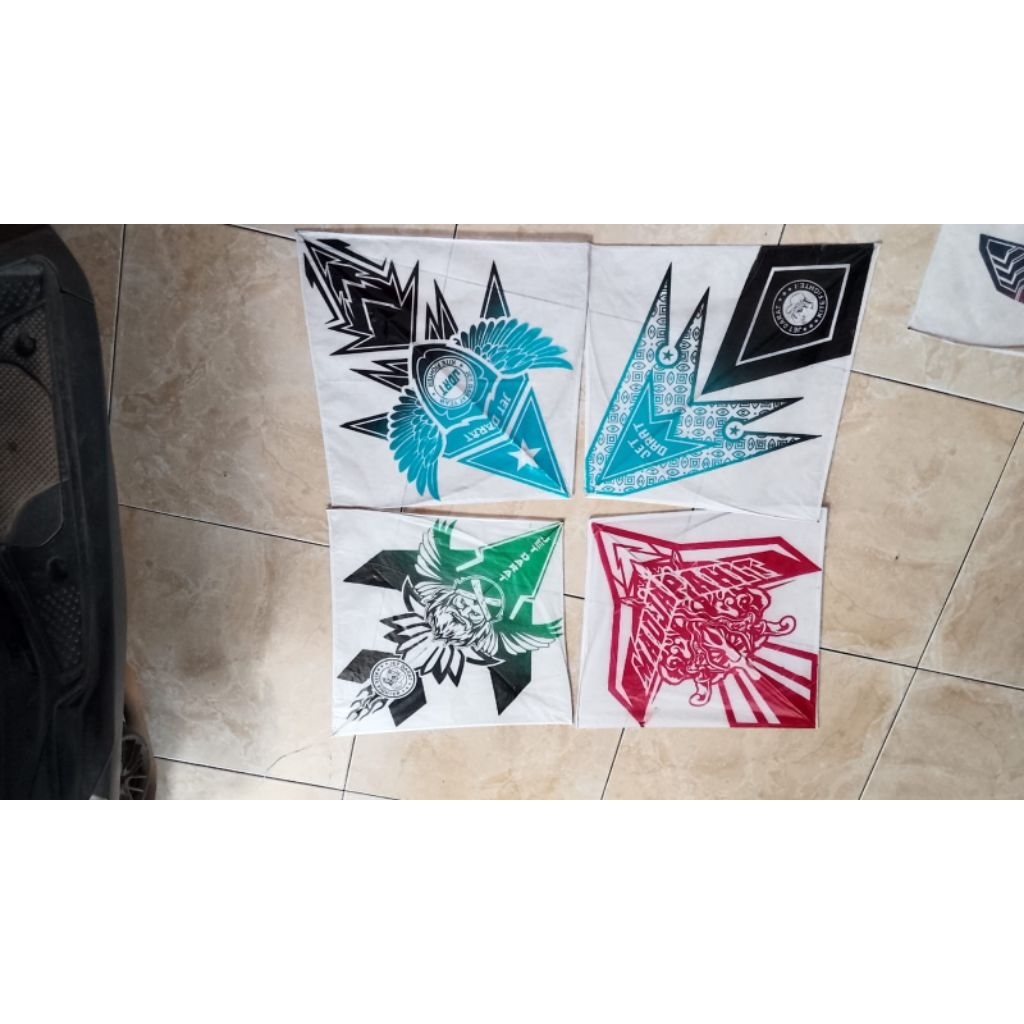 layangan Sukhoi arku josjis