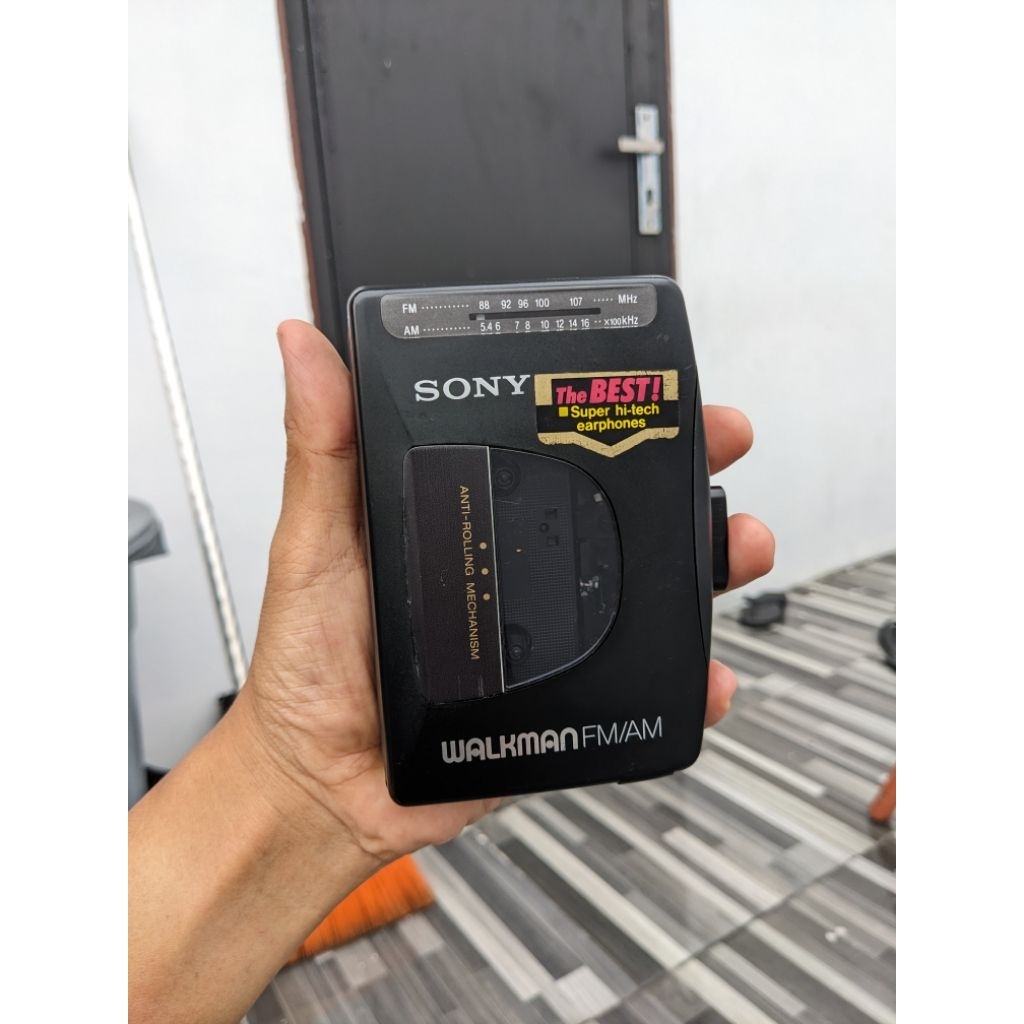 Kaset Player Sony Walkman WM-FX10 with Radio