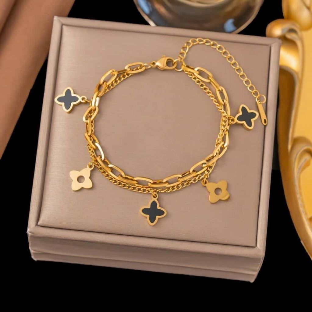 gelang double layer clover hitam putih bolong titanium asli