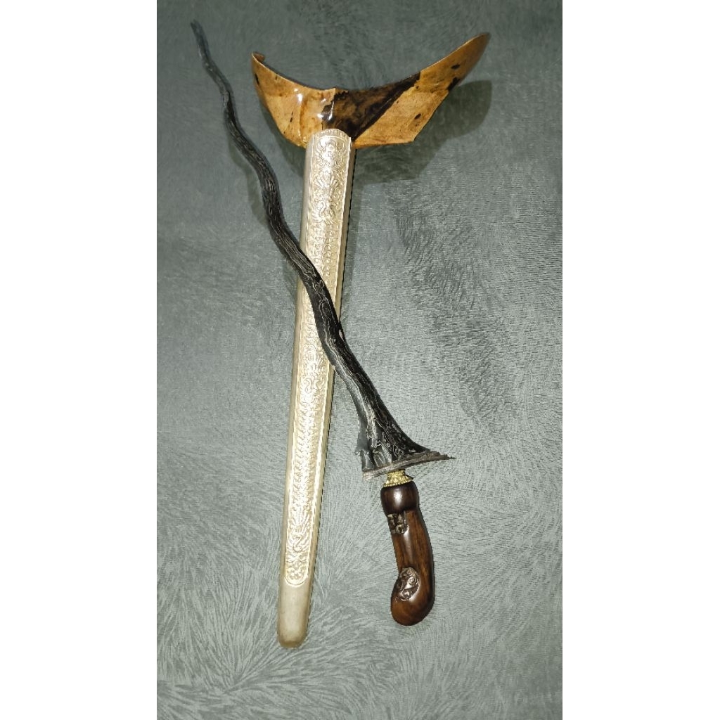 keris panimbal