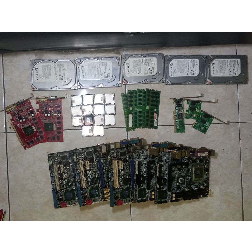 Borongan. HDD, PROSESOR LGA, MOBO MOTHERBOARD DDR3, WIFI CARD TPLINK,  RAM DDR2, VGA