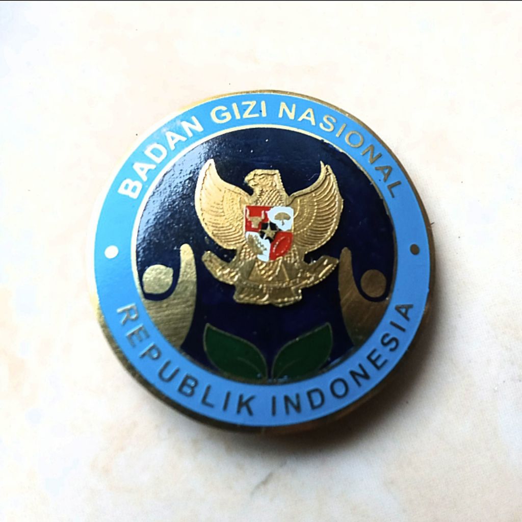 Pin Badan Gizi Nasional (BGN) Model Timbul Pengait Magnet