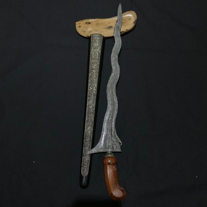 Keris Panimbal dengan Pamor Tritik dari era Mataram Sultan Agung abad XVII | KRS15