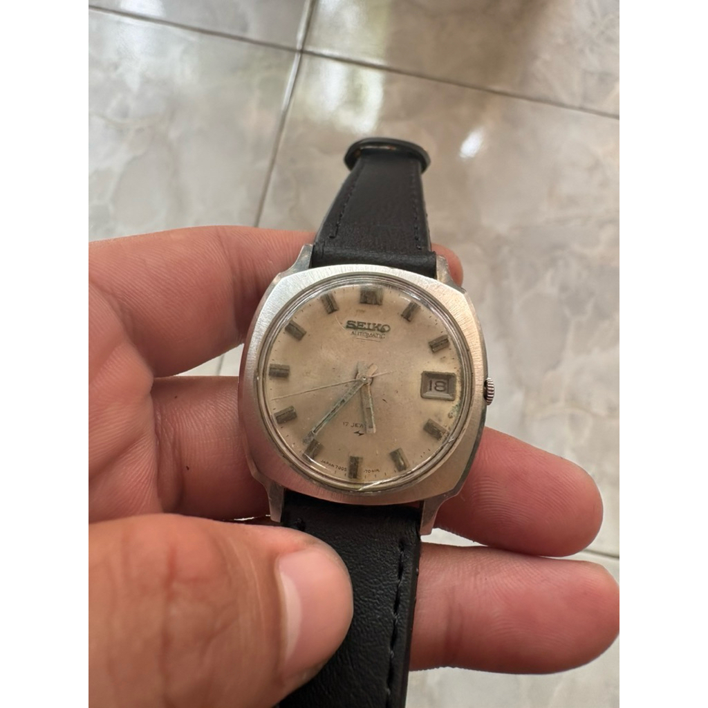 Seiko 7005 automatic