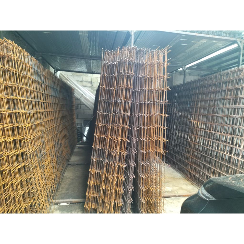 WIREMESH M6 (5,2) 2,10mX5,40m merah
