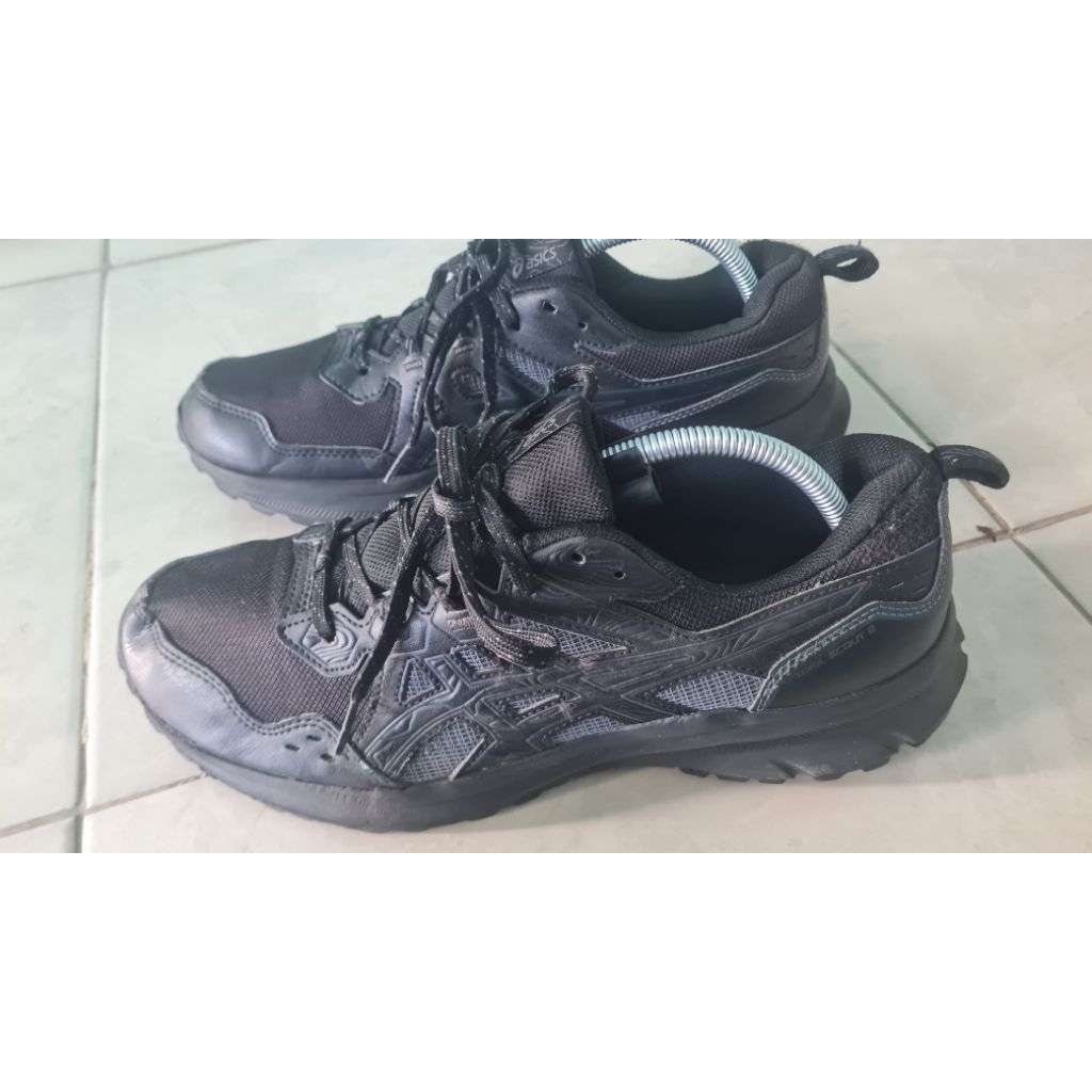 Asics Trail Scout size 44