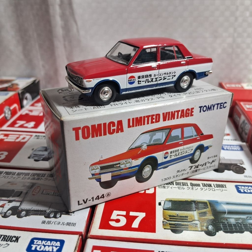 Diecast / Mainan /  Miniatur Tomica Limited Vintage LV-144a DATSUN BLUEBIRD 1300 STANDARD
