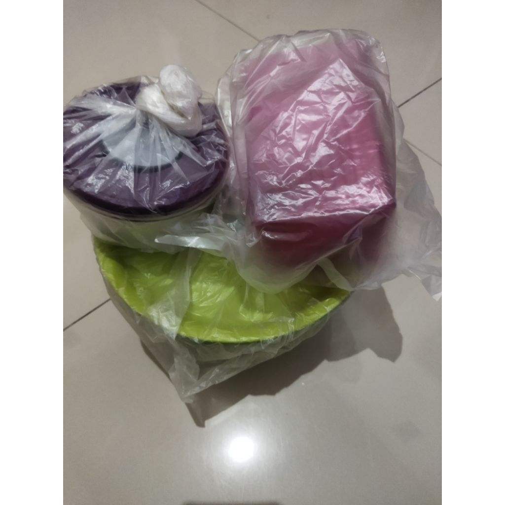 Tupperware  crystal bowl hijau,soup bowl,toples kristal