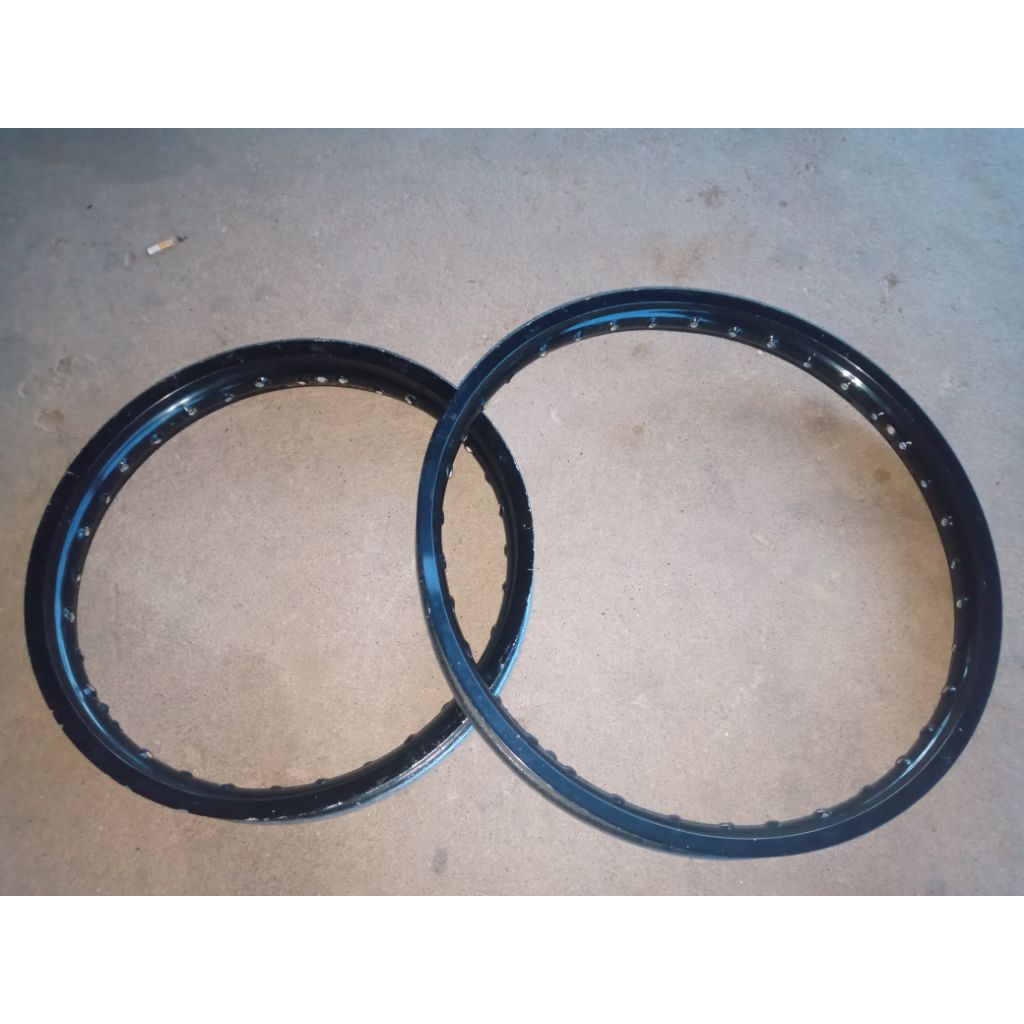 Lingkaran daun daunan velg CRF 150 L Original copotan
