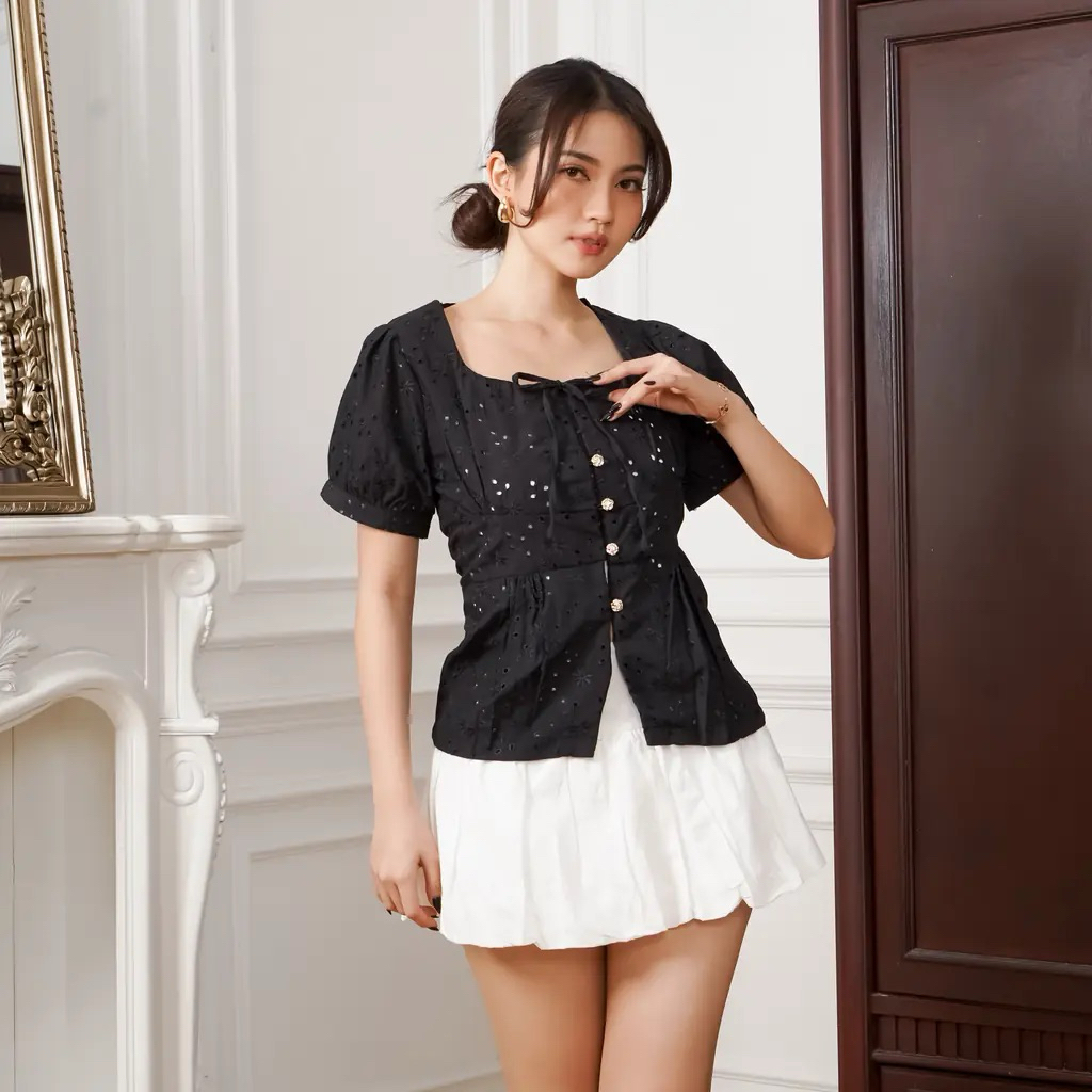 Aleya peplum top katun bolong