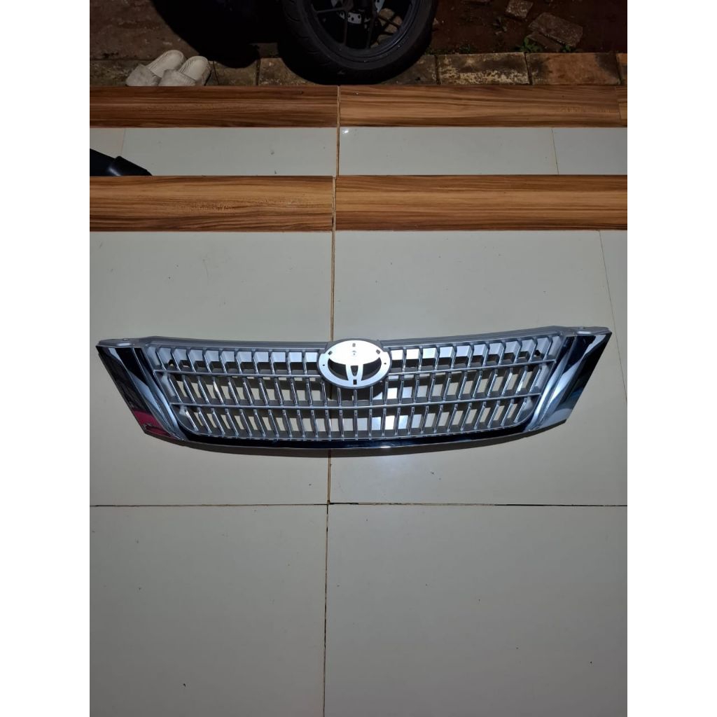 GRILL BUMPER DEPAN TOYOTA INNOVA OLD 2004-2008 MODEL CAMRY