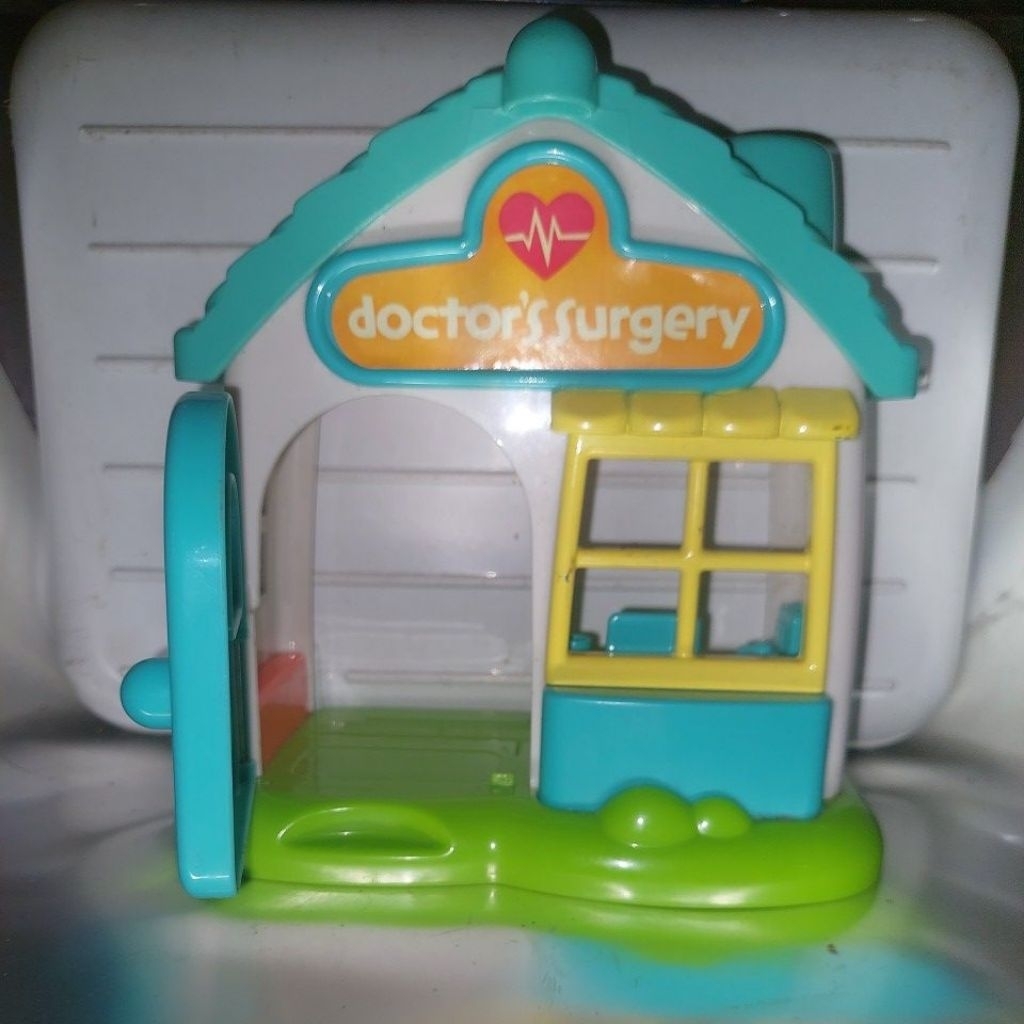 Diorama ELC Doctors Surgery