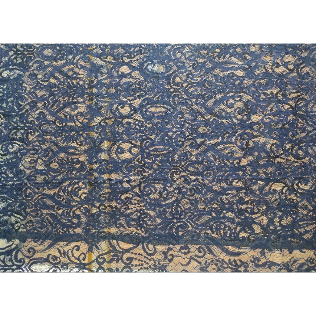 kain lace chantilly navy biru dongker 2.5m