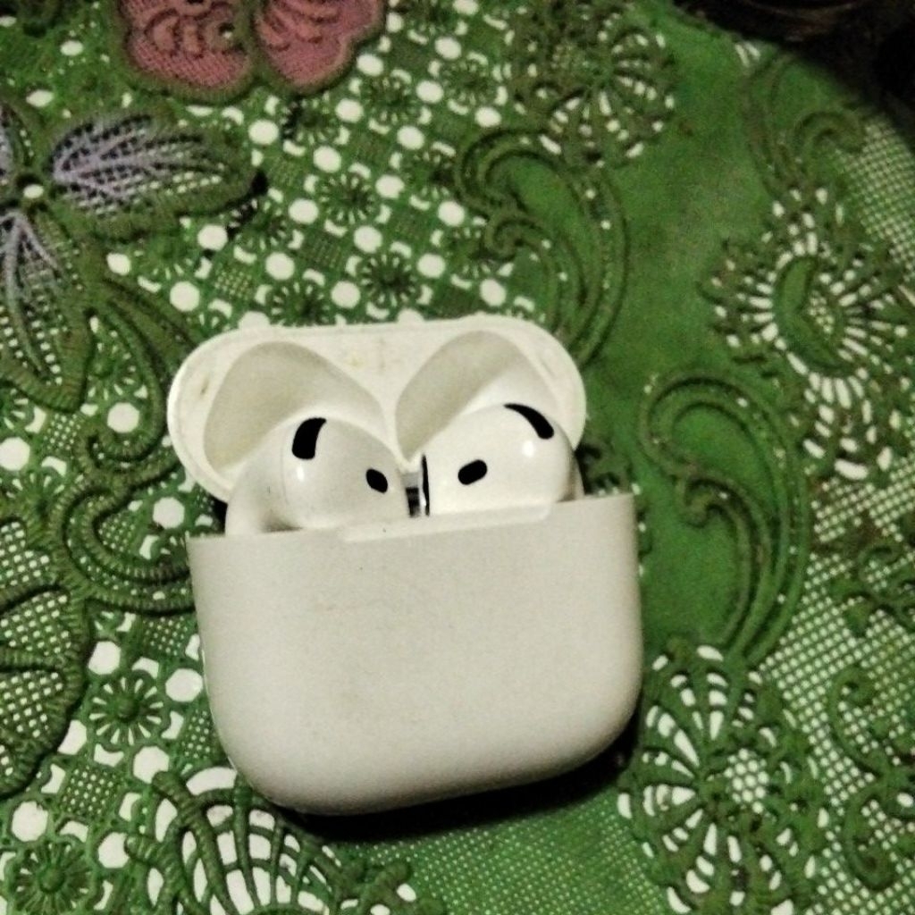 Earphone Bluetooth Airpods Gen 3 - Bluetooth 5.3, Kompatibel iOS & Android, Kontrol Sentuh