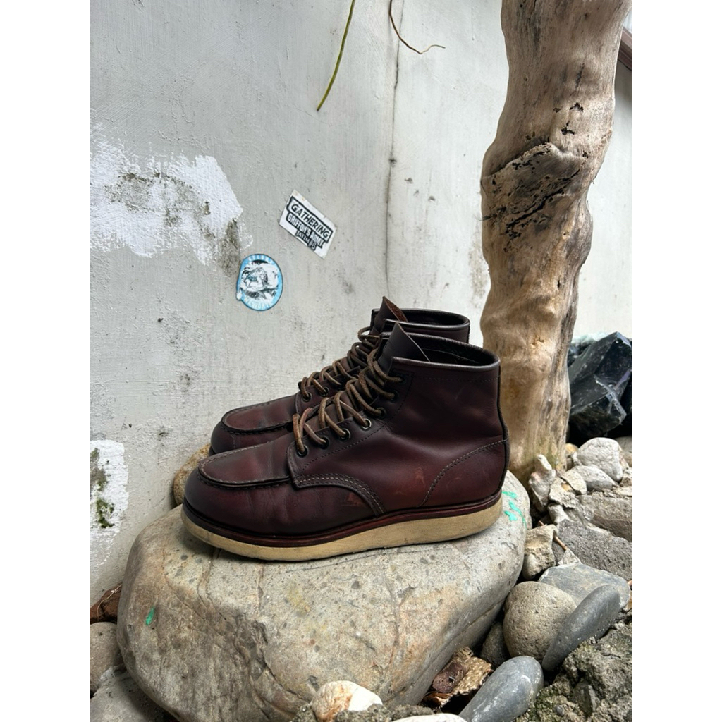 MocToe LousJiet Leather
