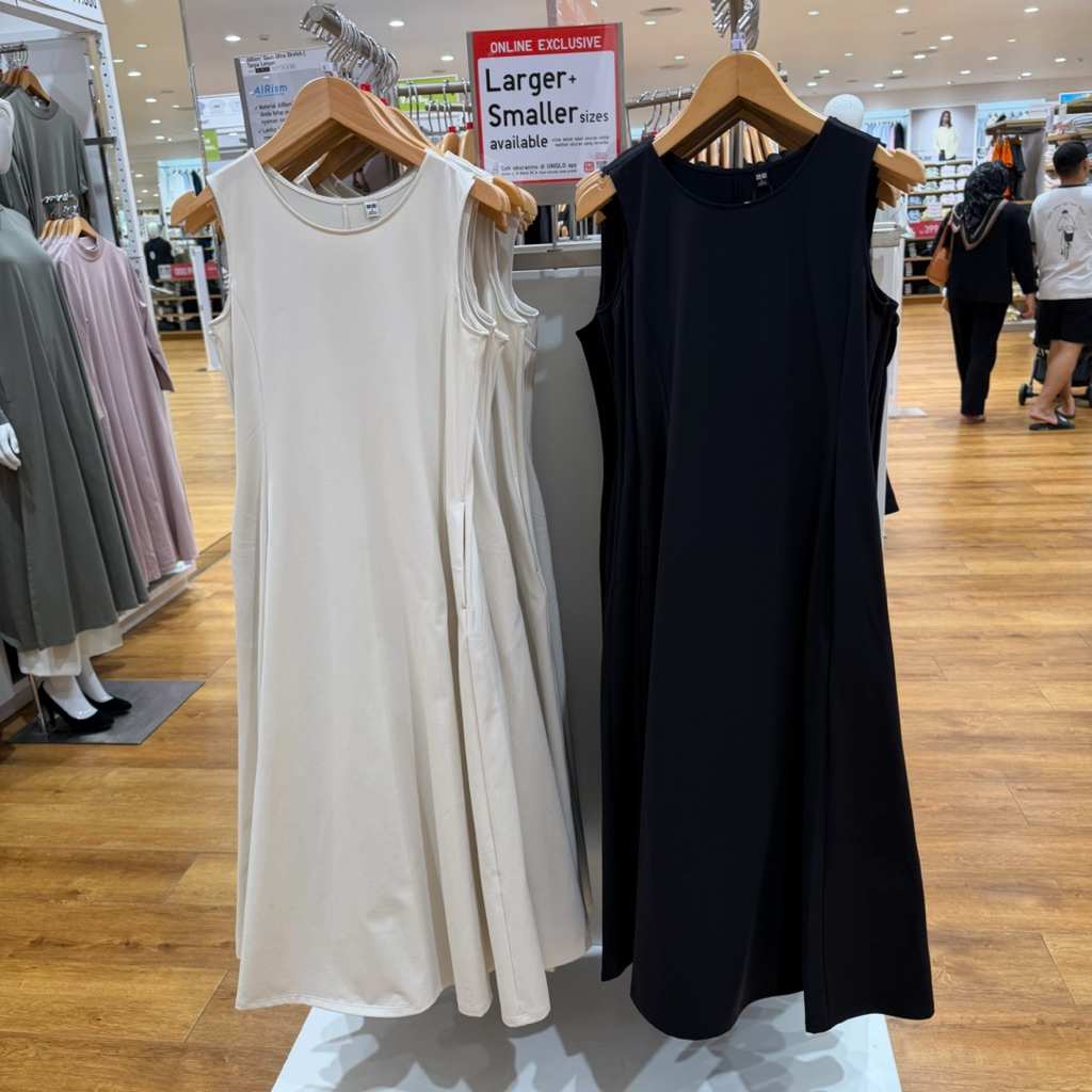 Airsm gaun ultra stretch tanpa lengan uniqlo