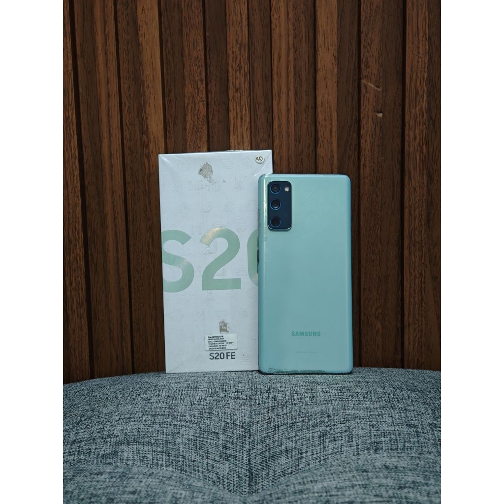 Samsung S20 Fe 8/128 GB Fullset second
