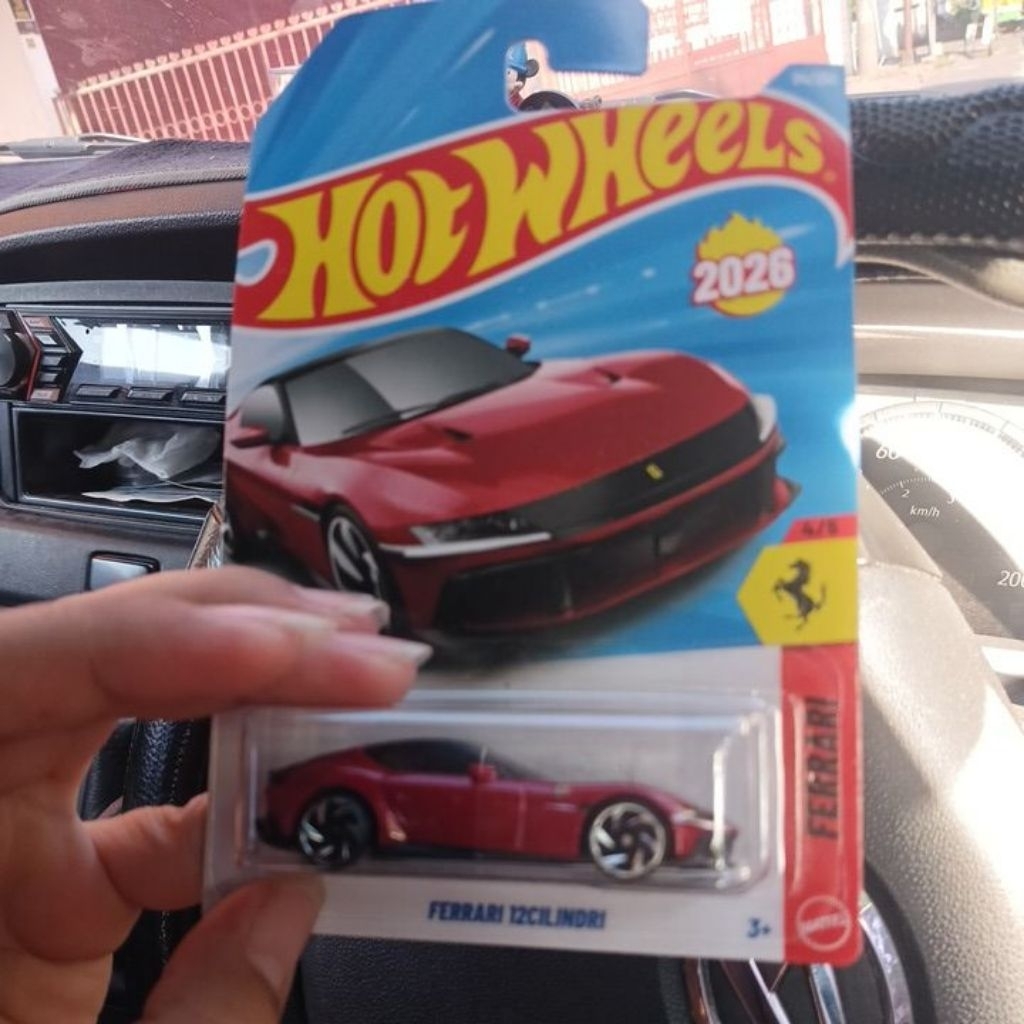 hotwheels ferrari 12cilindri
