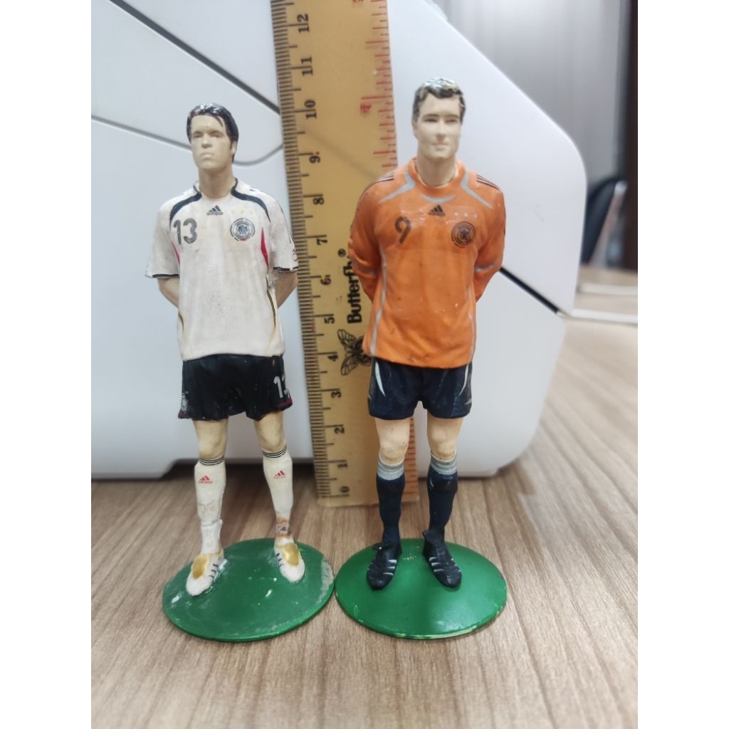 di jual action figure 2 pemain bola punggawa jerman ori minimen 2005