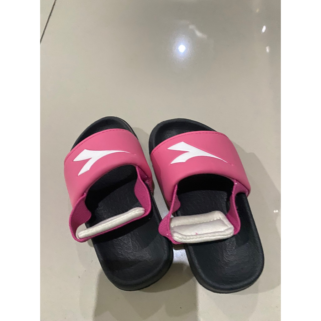 PRELOVED SANDAL ANAK DIADORA