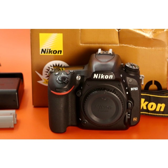 Nikon D750 [ WIFI ] Body Only Fullset B1096