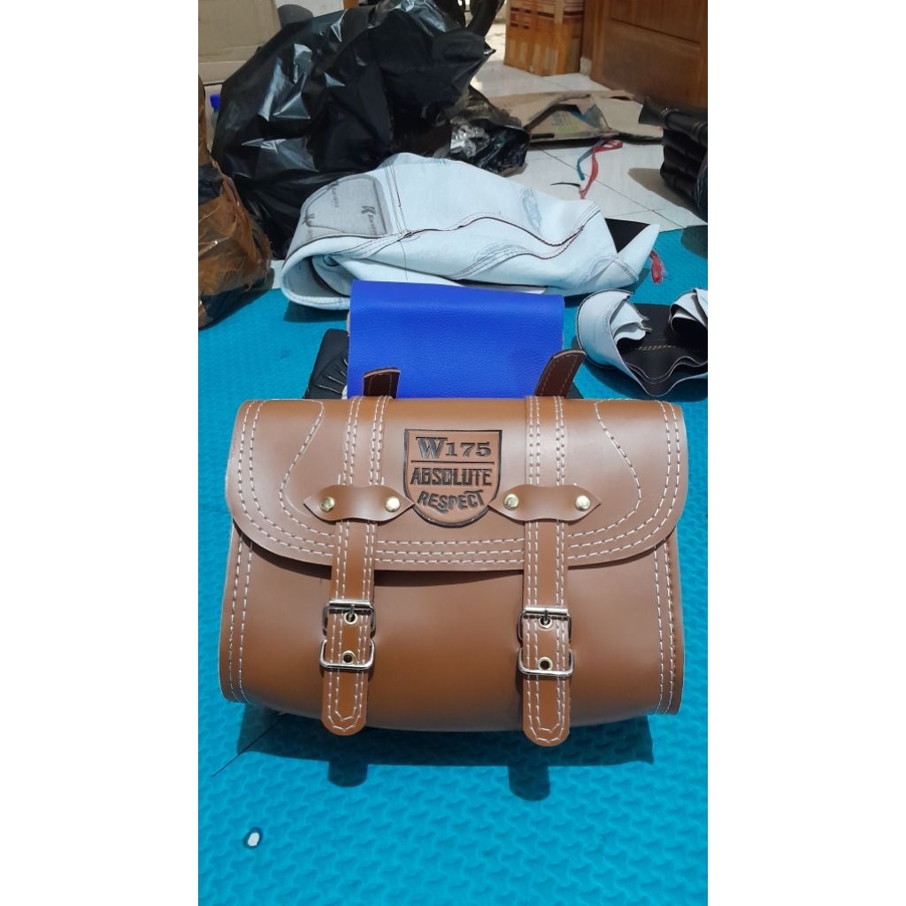 Tas motor benelli kawasaki W175 sidebag saddle bag aksesoris motor