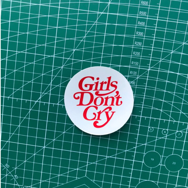 Stiker Girls dont cry