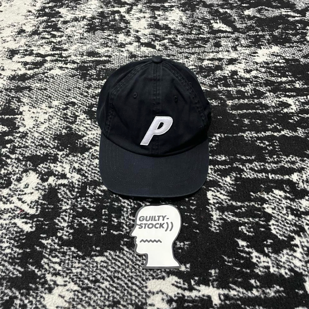 PALACE P LOGO 6PANEL CAP BLACK