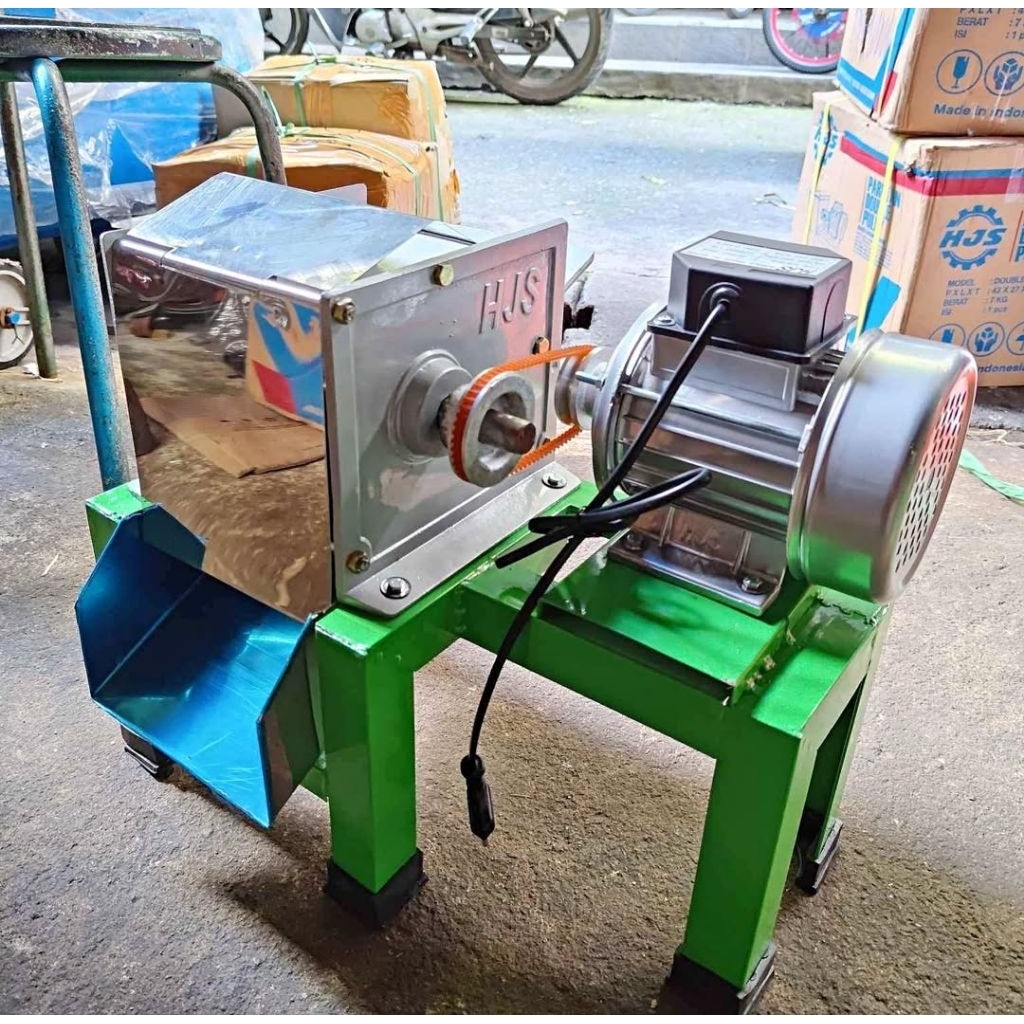 MESIN PARUT KELAPA LISTRIK HJS
