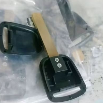 bahan kunci mobil honda crv gen 2