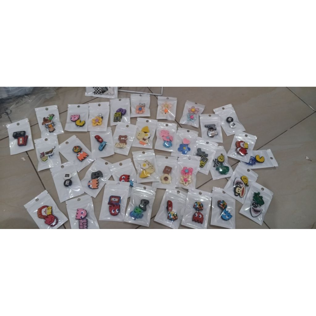 jibbitz set