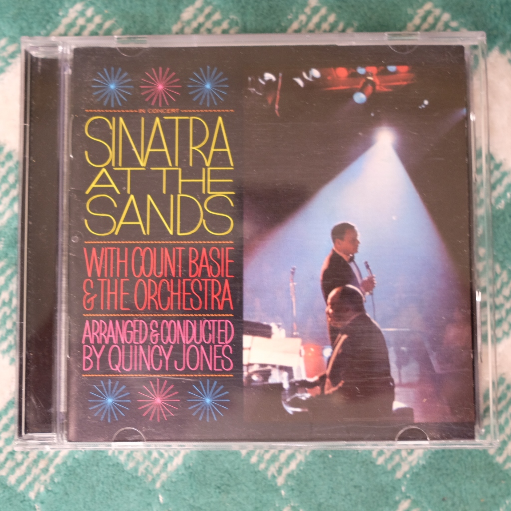 CD FRANK SINATRA  --  SINATRA AT THE SANDS