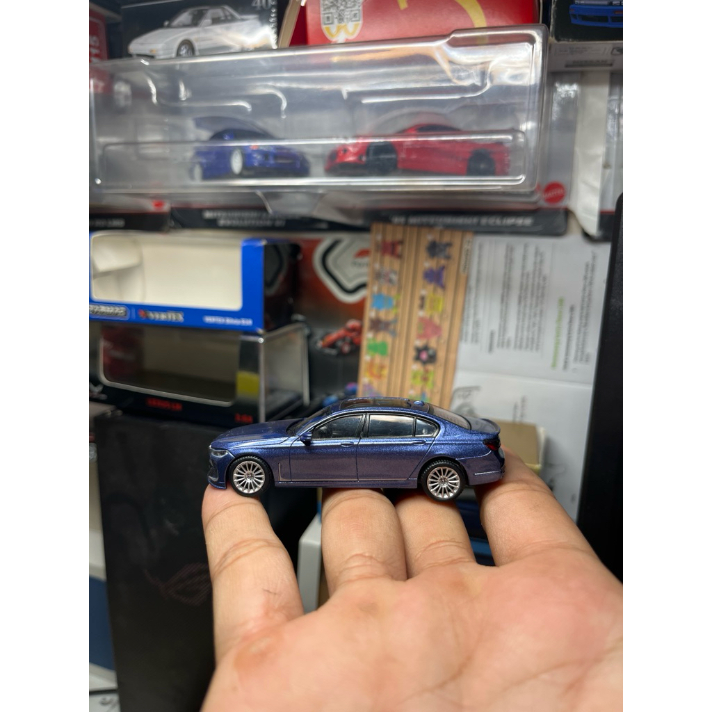 MINI GT BMW B7 ALPINA X DRIVE (BLUE METALIC)