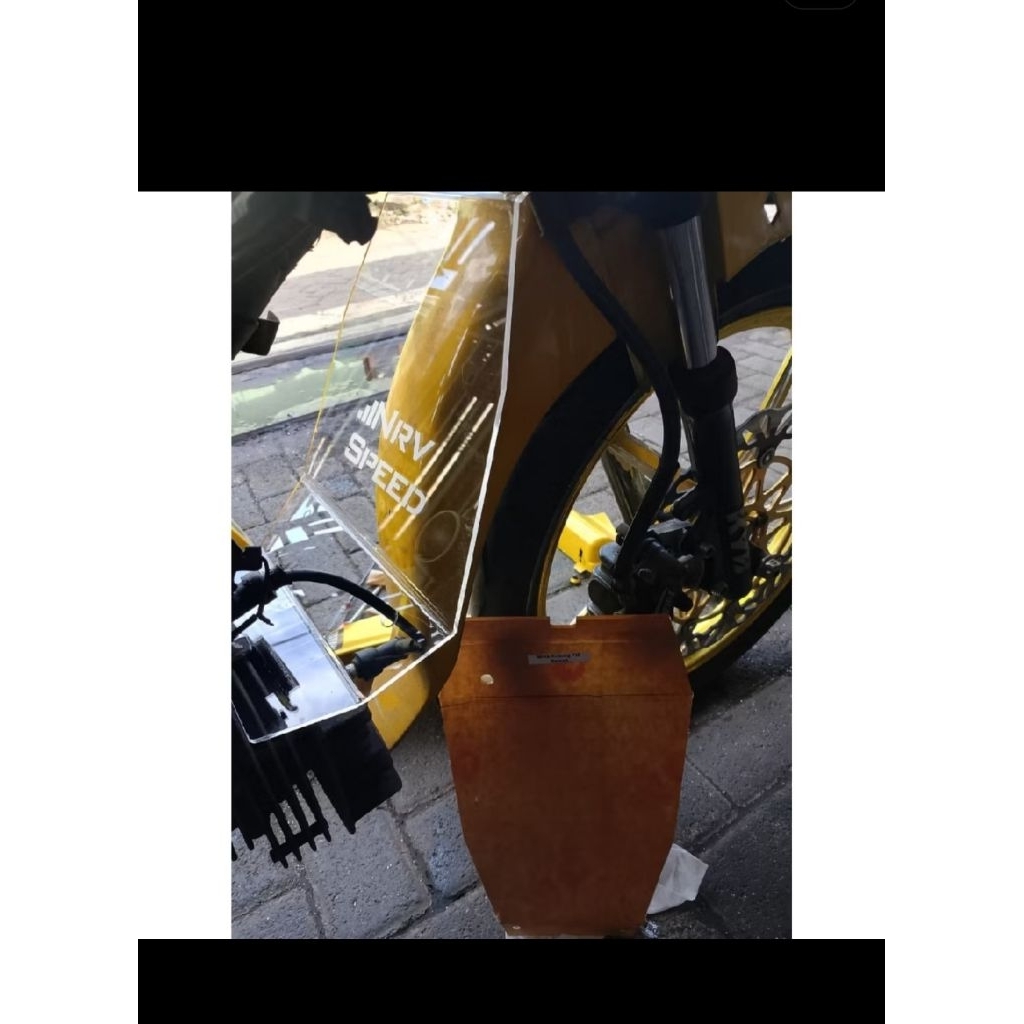 MIKA TABOKAN AKRILIK DEPAN YAMAHA FIS R / MIKA BODY DEPAN YAMAHA FIS R