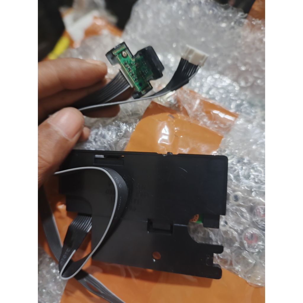 tombol sensor ir tv samsung 32t4500 ua32t4500ak ua32t4500