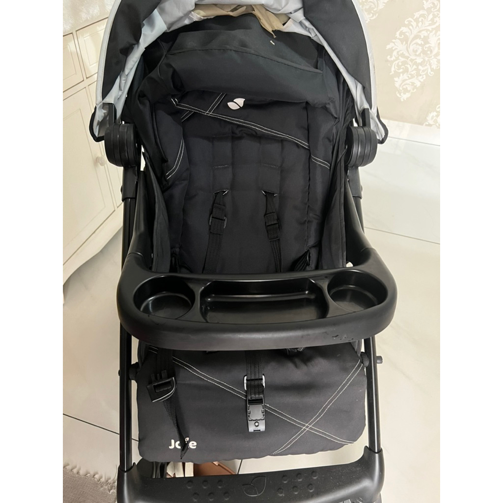 Dijual Stroller second / stroller bekas joie