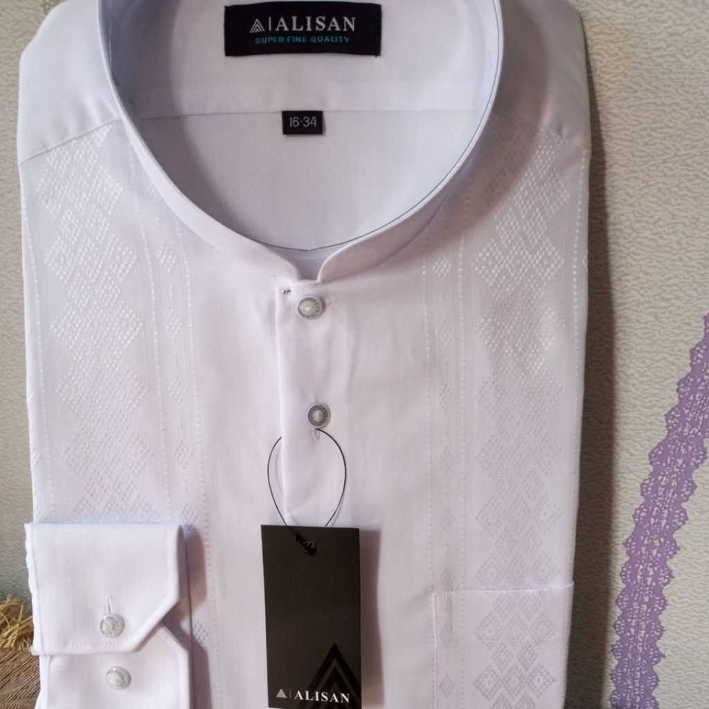 Koko Alisan putih lengan panjang, Koko Alisan putih lengan panjan