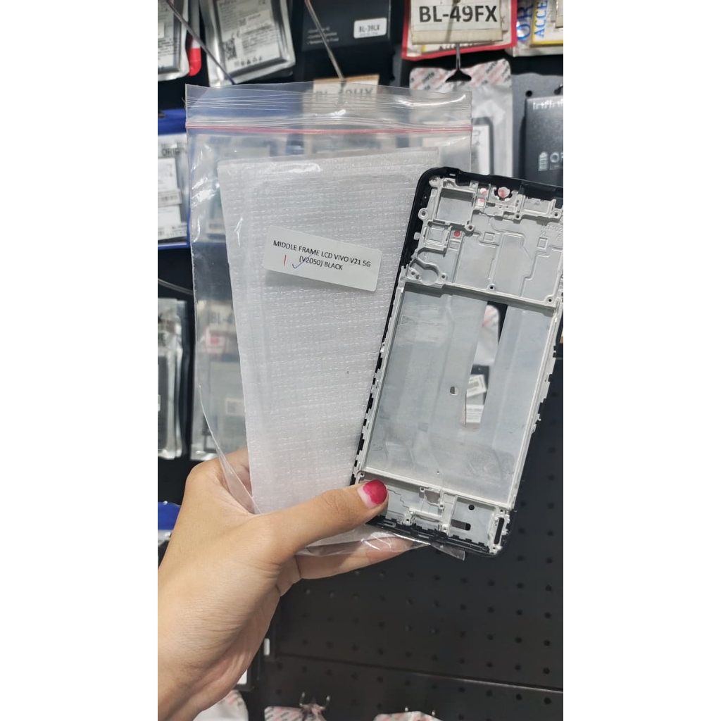 MIDDLE FRAME - TULANG TENGAH VIVO V21 5G (V2050)  BLACK.