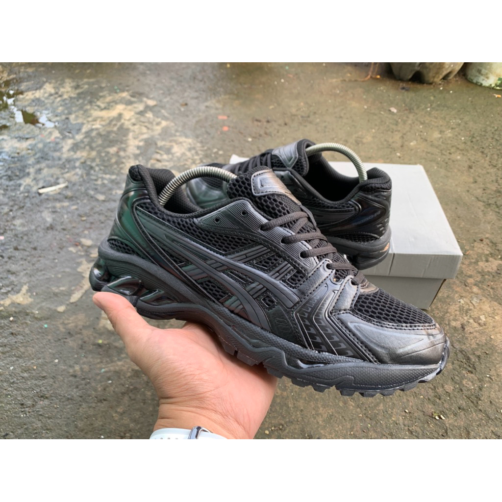 Asics Gel Kayano 14