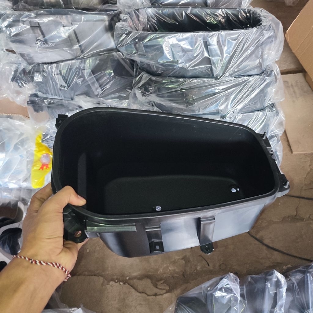 BOX BAGASI BAWAH JOK MOTOR HONDA BEAT FI STATER KASAR STARTER HALUS 2012 2013 2014 2015