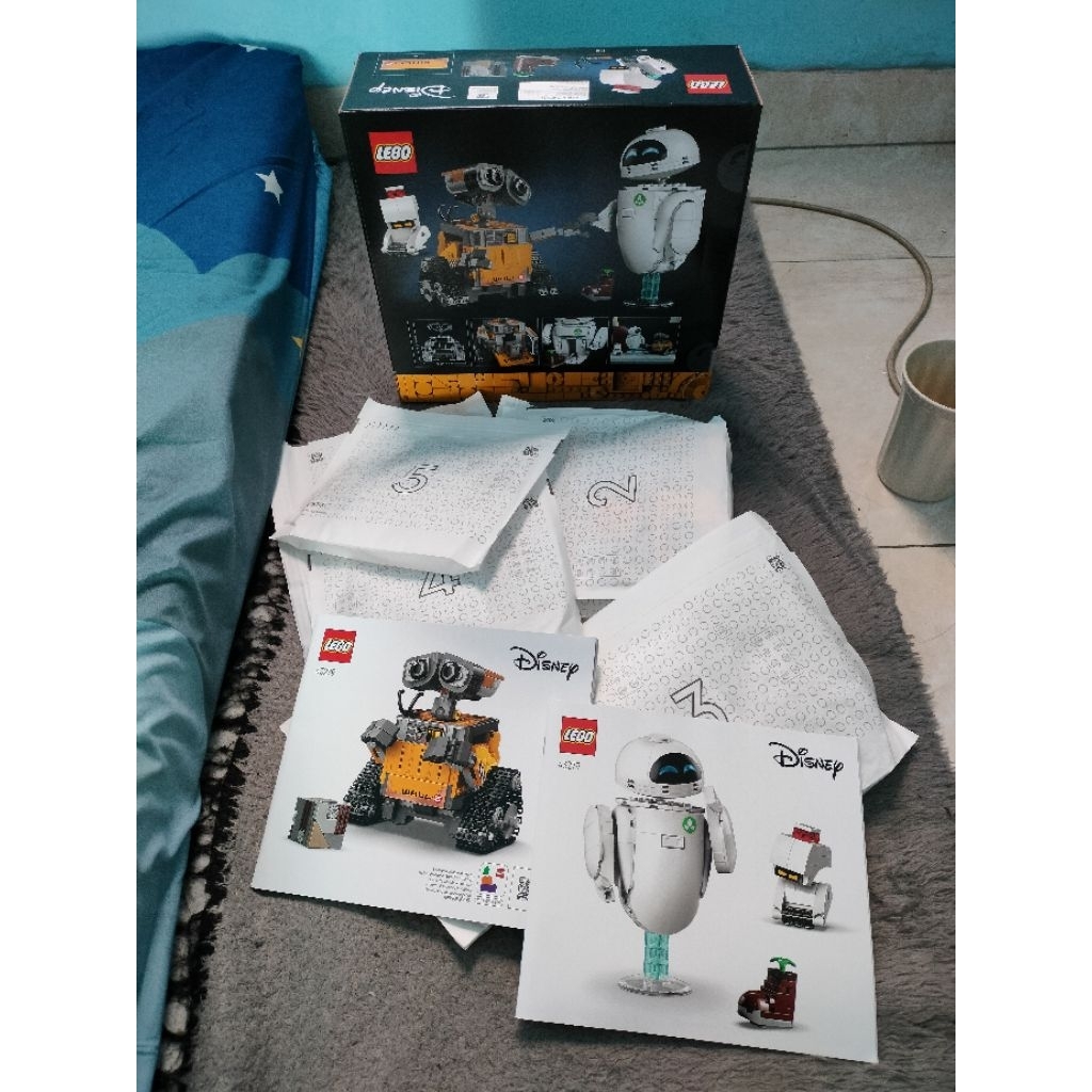 (BEKAS DISPLAY) Lego Disney : Wall E & Eve