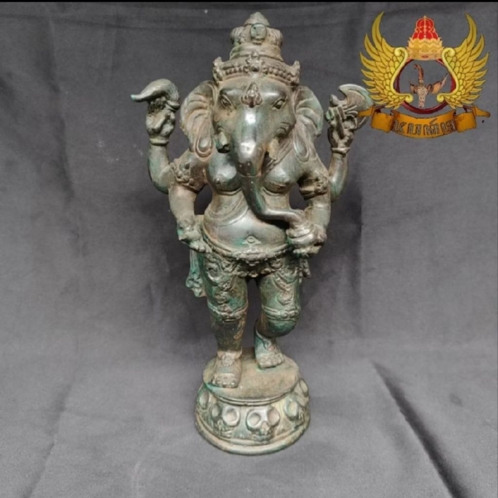 Patung Dewa Ganesha Warna Hitam Kehijauan Model Berdiri Bahan Kuningan