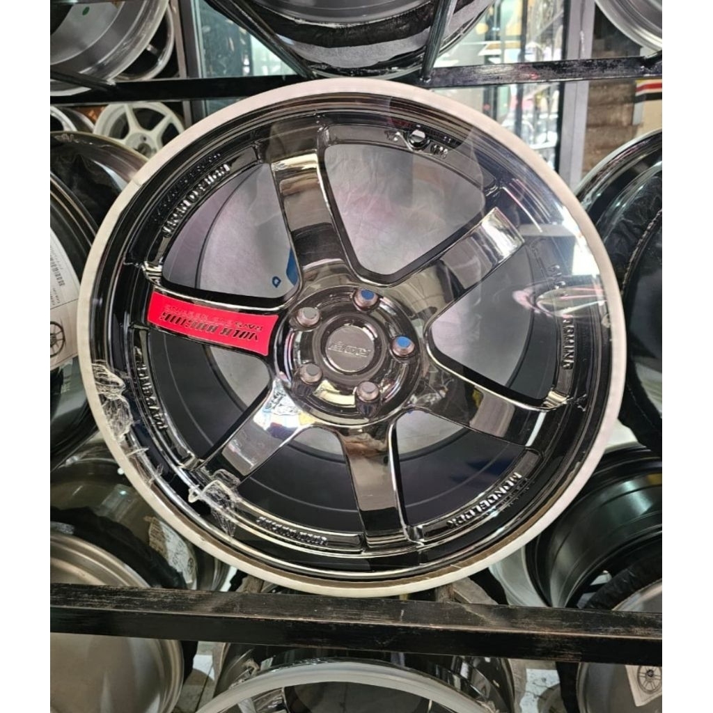 velg mobil racing te37 R18 buat mobil lubang 5