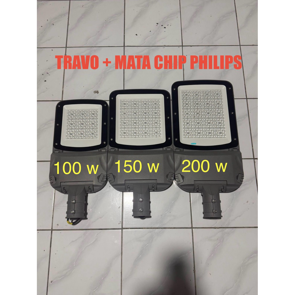 lampu jalan PJU led adjustable 200w 150w 100w travo + mata chip Philips IP66 outdoor / lampu led flo