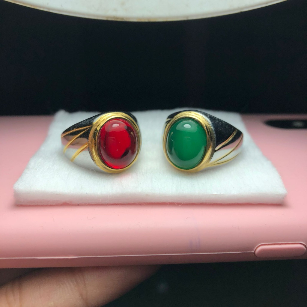 Cincin Batu Delima Hijau dan Merah Langka Natural dari Kalimantan