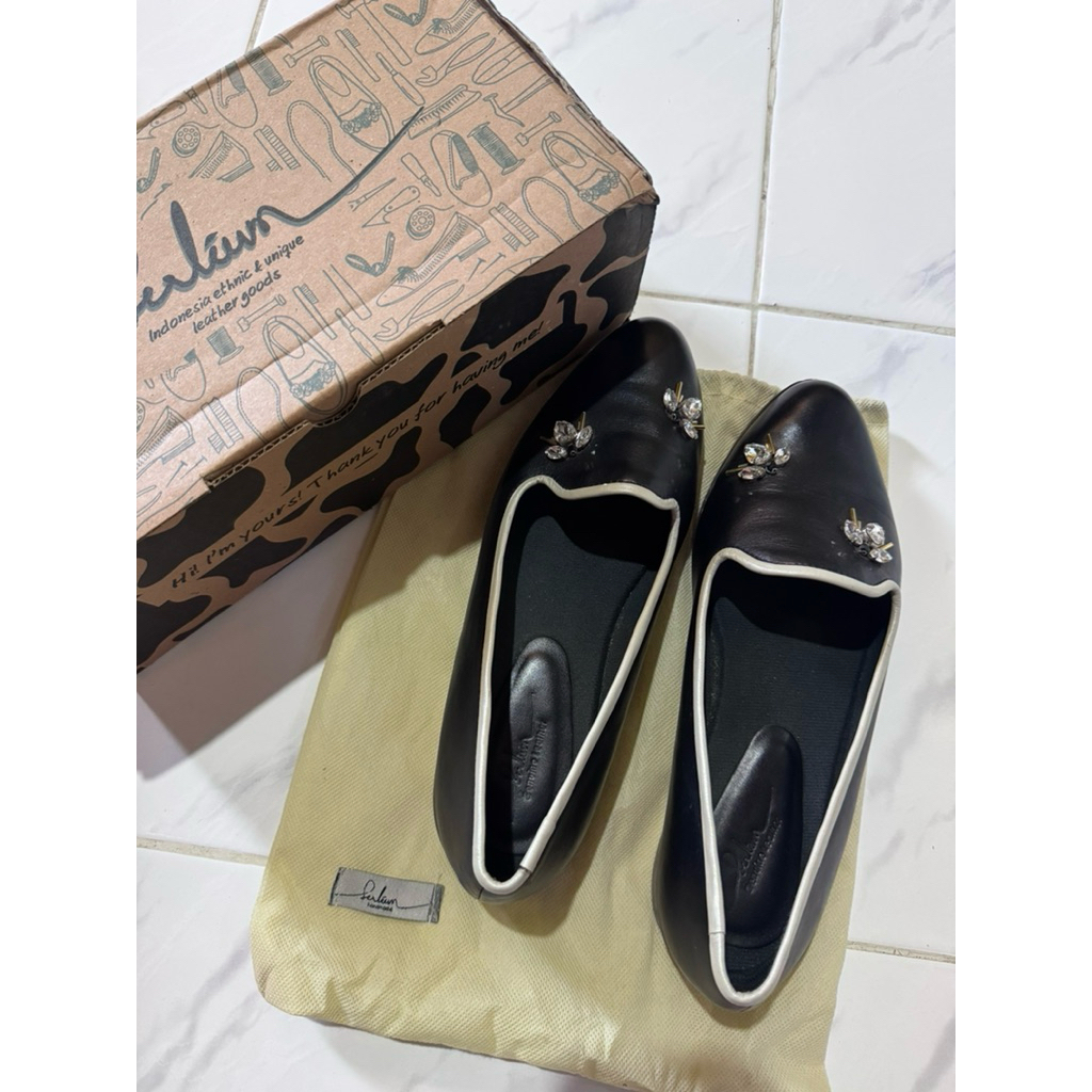 sepatu serlium leather